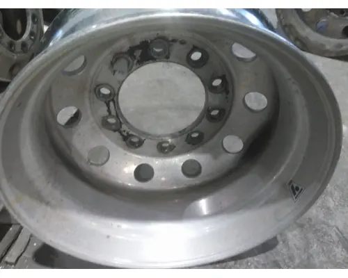 HUB PILOTED - ALUMINUM 22.5 X 8.25 WHEEL