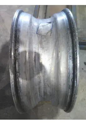 HUB PILOTED - ALUMINUM 22.5 X 8.25 WHEEL