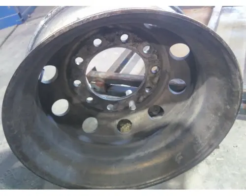 HUB PILOTED - ALUMINUM 22.5 X 8.25 WHEEL