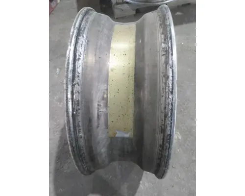 HUB PILOTED - ALUMINUM 22.5 X 8.25 WHEEL
