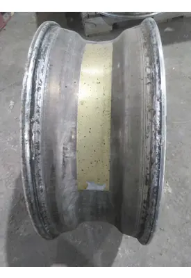 HUB PILOTED - ALUMINUM 22.5 X 8.25 WHEEL