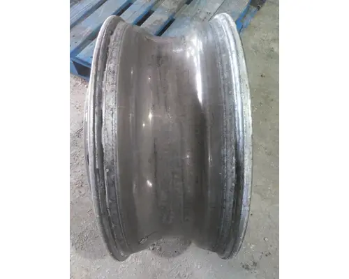 HUB PILOTED - ALUMINUM 22.5 X 8.25 WHEEL