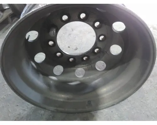 HUB PILOTED - ALUMINUM 22.5 X 8.25 WHEEL