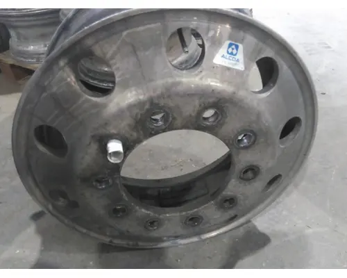 HUB PILOTED - ALUMINUM 22.5 X 8.25 WHEEL