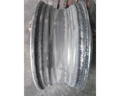 HUB PILOTED - ALUMINUM 22.5 X 8.25 WHEEL