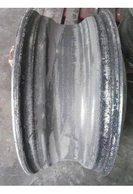 HUB PILOTED - ALUMINUM 22.5 X 8.25 WHEEL