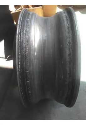 HUB PILOTED - ALUMINUM 22.5 X 8.25 WHEEL