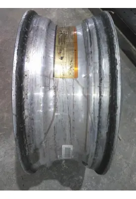 HUB PILOTED - ALUMINUM 22.5 X 8.25 WHEEL