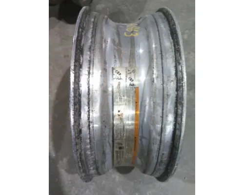 HUB PILOTED - ALUMINUM 22.5 X 8.25 WHEEL