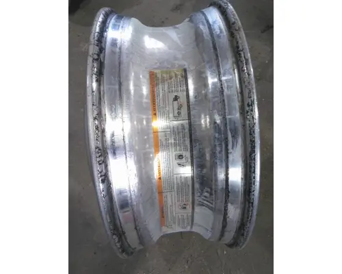 HUB PILOTED - ALUMINUM 22.5 X 8.25 WHEEL