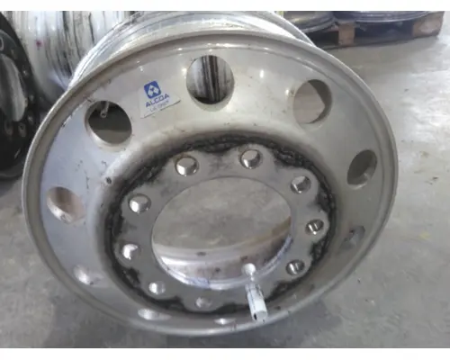 HUB PILOTED - ALUMINUM 22.5 X 8.25 WHEEL