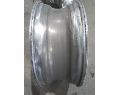 HUB PILOTED - ALUMINUM 22.5 X 8.25 WHEEL