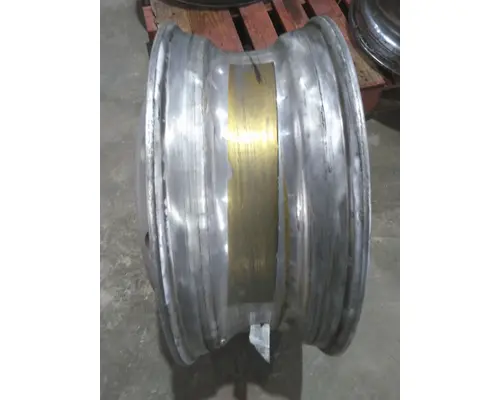 HUB PILOTED - ALUMINUM 22.5 X 8.25 WHEEL