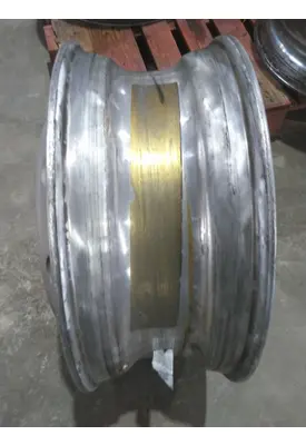 HUB PILOTED - ALUMINUM 22.5 X 8.25 WHEEL