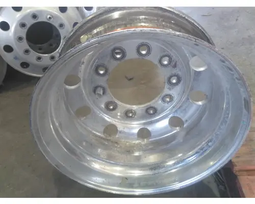 HUB PILOTED - ALUMINUM 22.5 X 8.25 WHEEL