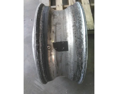 HUB PILOTED - ALUMINUM 22.5 X 8.25 WHEEL