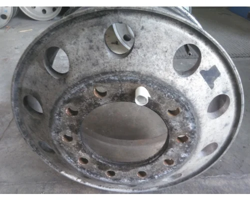 HUB PILOTED - ALUMINUM 22.5 X 8.25 WHEEL