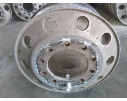 HUB PILOTED - ALUMINUM 22.5 X 8.25 WHEEL