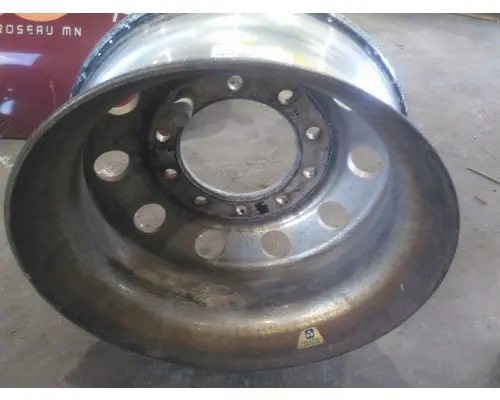 HUB PILOTED - ALUMINUM 22.5 X 8.25 WHEEL