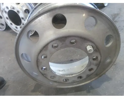 HUB PILOTED - ALUMINUM 22.5 X 8.25 WHEEL