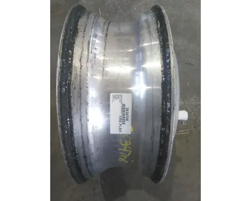 HUB PILOTED - ALUMINUM 22.5 X 8.25 WHEEL