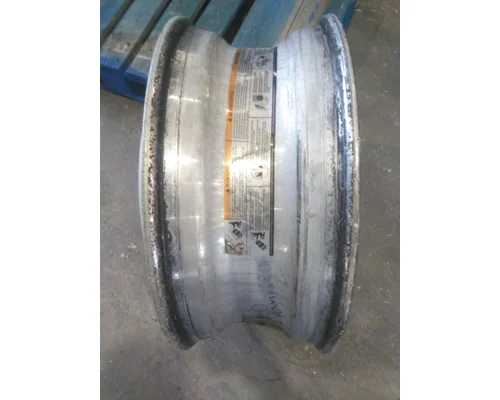 HUB PILOTED - ALUMINUM 22.5 X 8.25 WHEEL