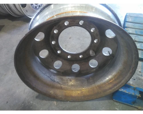 HUB PILOTED - ALUMINUM 22.5 X 8.25 WHEEL