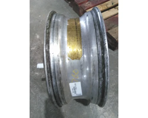 HUB PILOTED - ALUMINUM 22.5 X 8.25 WHEEL