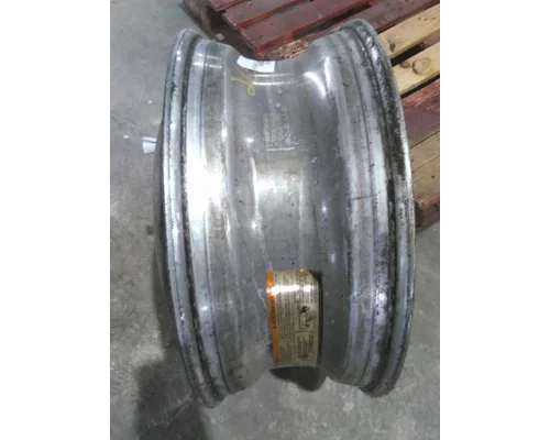 HUB PILOTED - ALUMINUM 22.5 X 8.25 WHEEL