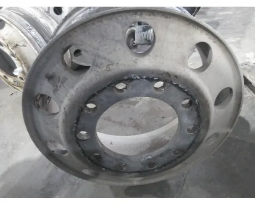 HUB PILOTED - ALUMINUM 22.5 X 8.25 WHEEL