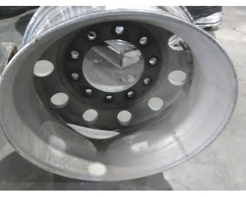 HUB PILOTED - ALUMINUM 22.5 X 8.25 WHEEL