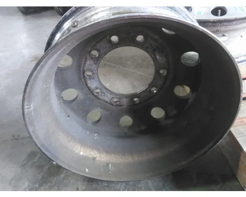 HUB PILOTED - ALUMINUM 22.5 X 8.25 WHEEL