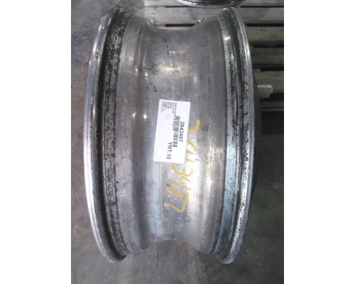 HUB PILOTED - ALUMINUM 22.5 X 8.25 WHEEL
