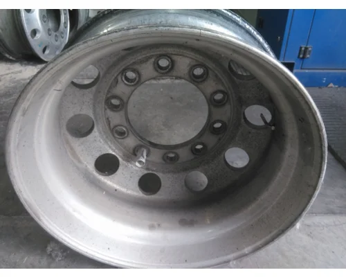 HUB PILOTED - ALUMINUM 22.5 X 8.25 WHEEL