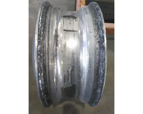 HUB PILOTED - ALUMINUM 22.5 X 8.25 WHEEL