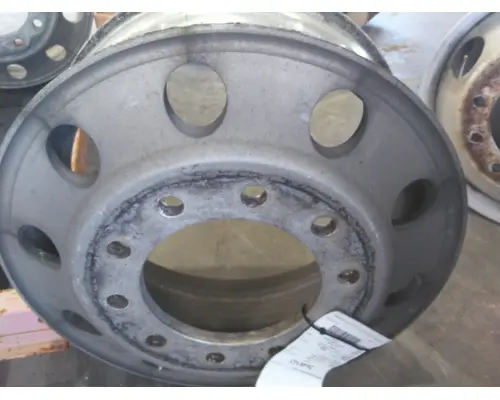 HUB PILOTED - ALUMINUM 22.5 X 8.25 WHEEL