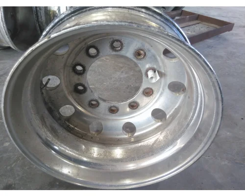 HUB PILOTED - ALUMINUM 22.5 X 8.25 WHEEL