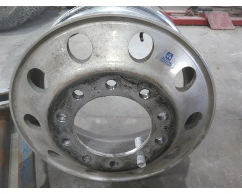 HUB PILOTED - ALUMINUM 22.5 X 8.25 WHEEL