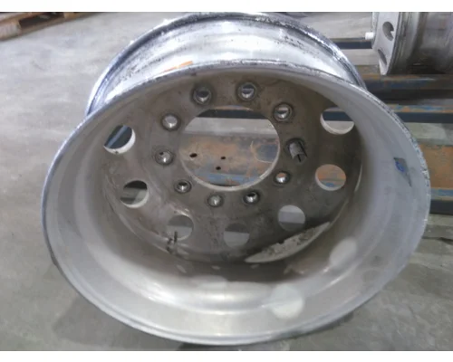 HUB PILOTED - ALUMINUM 22.5 X 8.25 WHEEL