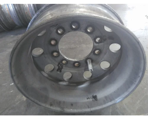 HUB PILOTED - ALUMINUM 22.5 X 8.25 WHEEL
