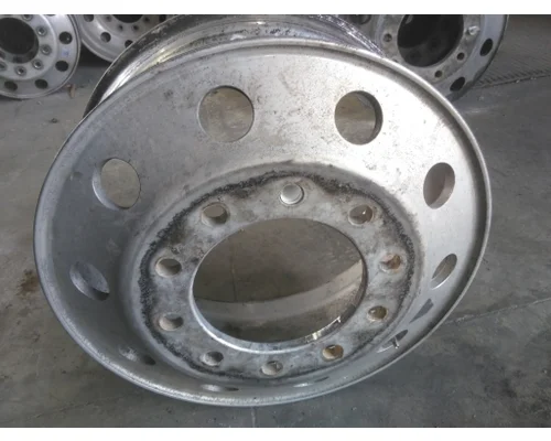 HUB PILOTED - ALUMINUM 22.5 X 8.25 WHEEL