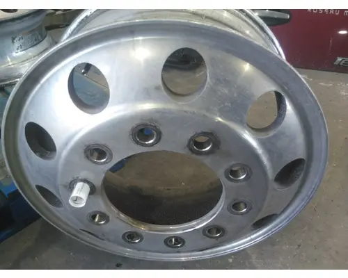 HUB PILOTED - ALUMINUM 22.5 X 8.25 WHEEL
