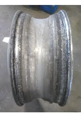 HUB PILOTED - ALUMINUM 22.5 X 8.25 WHEEL