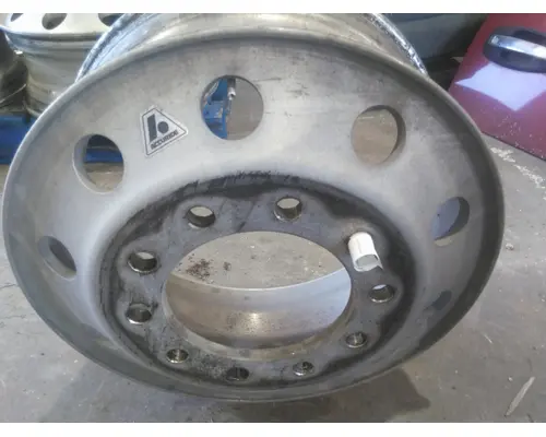 HUB PILOTED - ALUMINUM 22.5 X 8.25 WHEEL
