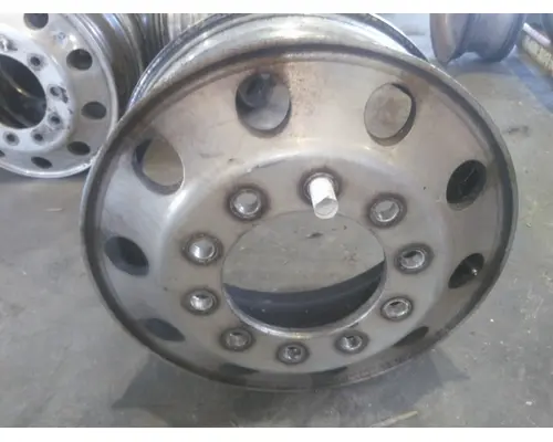HUB PILOTED - ALUMINUM 22.5 X 8.25 WHEEL