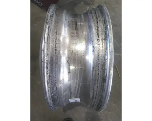 HUB PILOTED - ALUMINUM 22.5 X 8.25 WHEEL