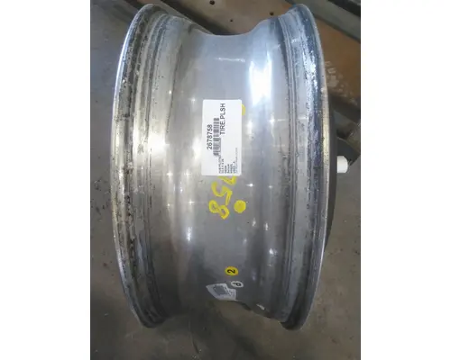 HUB PILOTED - ALUMINUM 22.5 X 8.25 WHEEL