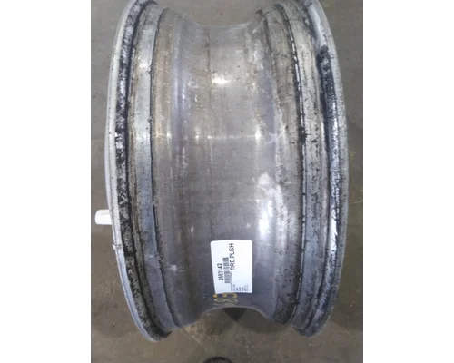 HUB PILOTED - ALUMINUM 22.5 X 8.25 WHEEL