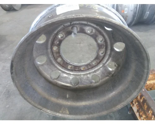 HUB PILOTED - ALUMINUM 22.5 X 8.25 WHEEL