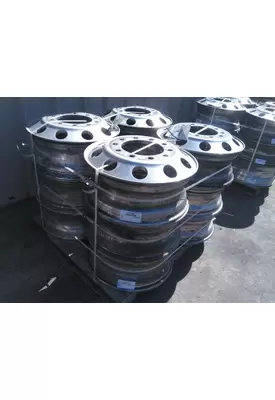 HUB PILOTED - ALUMINUM 22.5 X 8.25 WHEEL